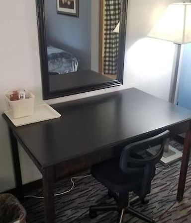 Hotel 2 Queens Hotel Room 130 Booking ستيلووتر المظهر الخارجي الصورة